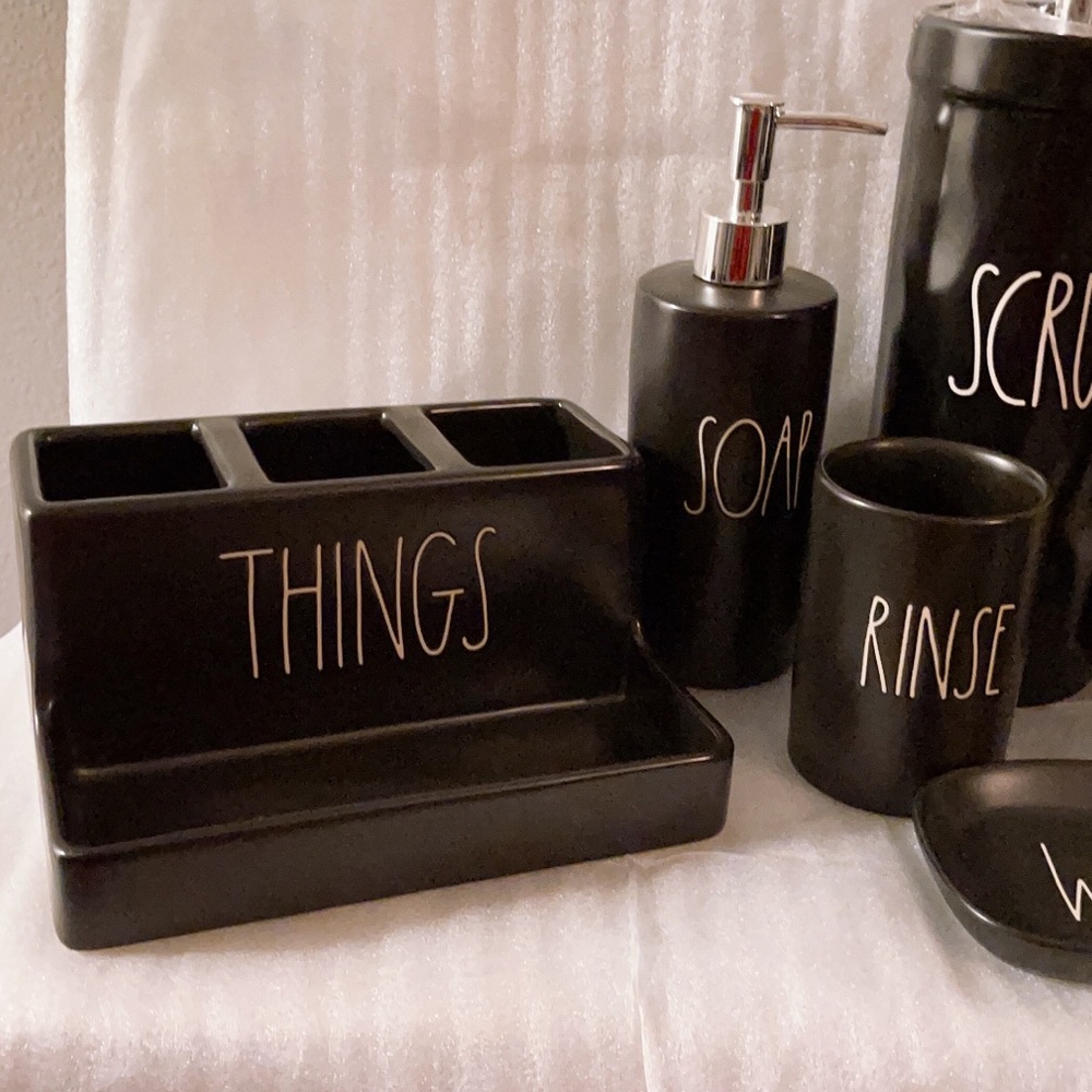 Rae Dunn Matt Black Bathroom Set of 7 New - Picture 2 of 3
